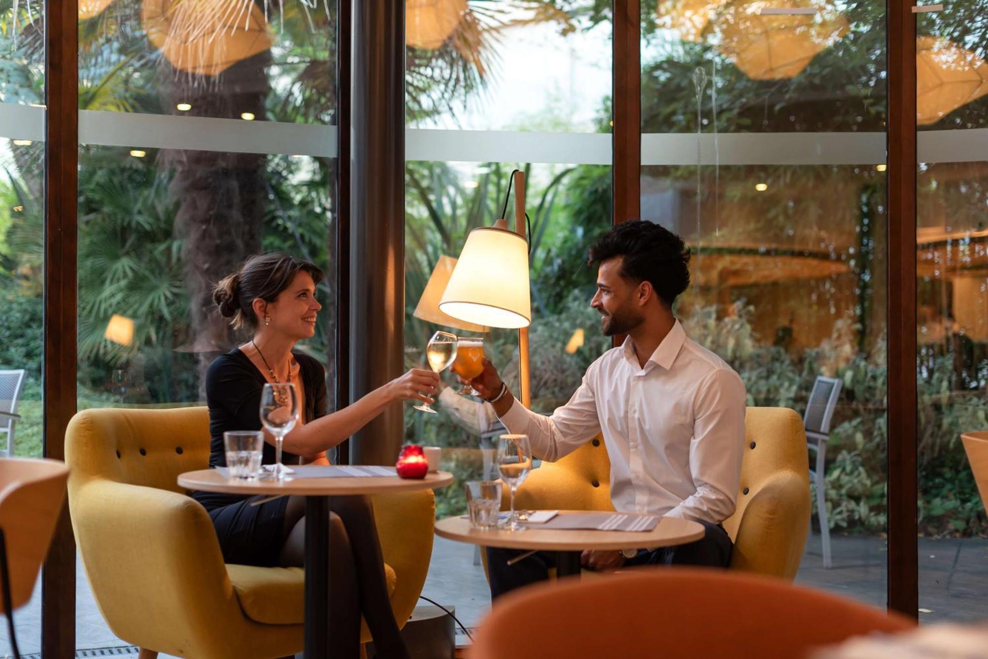 Doubletree By Hilton Paris Bougival Hotel Exterior photo